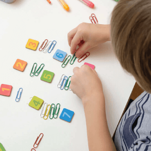 Student uses Quaver Pre-K curriculum to improve counting skills.